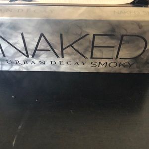 Urban Decay Naked Smoky Eye Shadow Palette